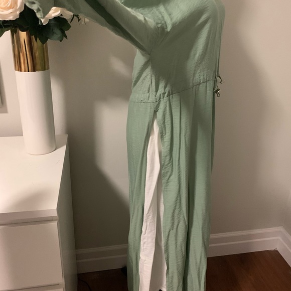 Pistachio 2 piece dress - Picture 5 of 12